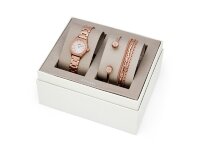Подарочный набор: часы наручные женские, 4 браслета